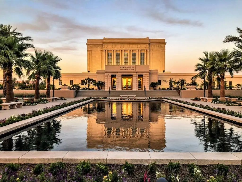The Mesa Arizona Temple and its reflection pool.