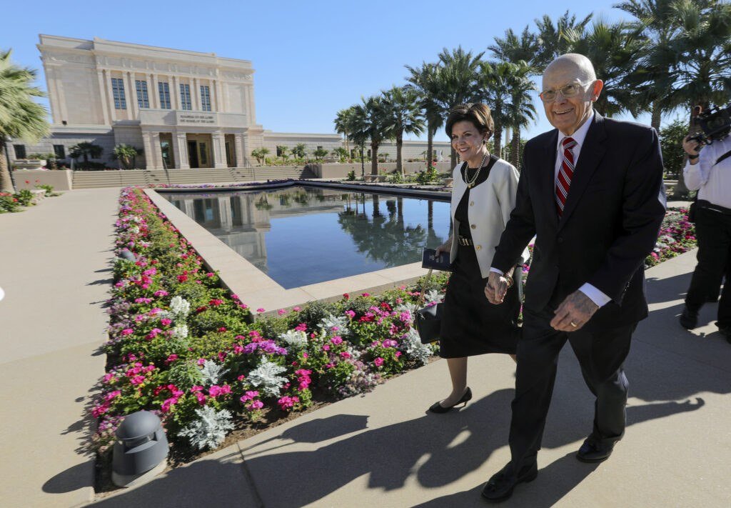 ‘astonished Impressed Gratified President Dallin H Oaks Rededicates Mesa Arizona Temple 6578